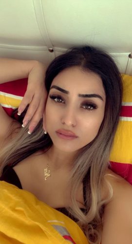 Uzun Saçlarıyla Masal Gibi Avcılar Escort Hale